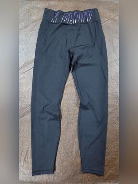 Savage X Fenty Leggings size XL